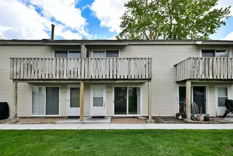 128 12 Cora Ave #B, Fox Lake, IL 60020