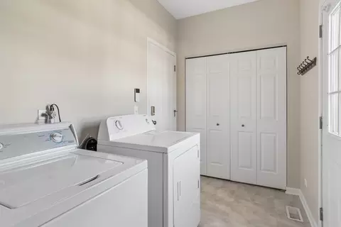 Other - 1715 Brighton Ln, Plainfield, IL 60586 photo 2 of 9