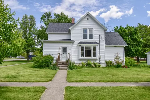 315 N 4th St, Chatsworth, IL 60921