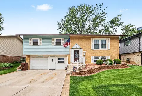 Exterior - 15218 Rob Roy Dr, Oak Forest, IL 60452 photo 2 of 5