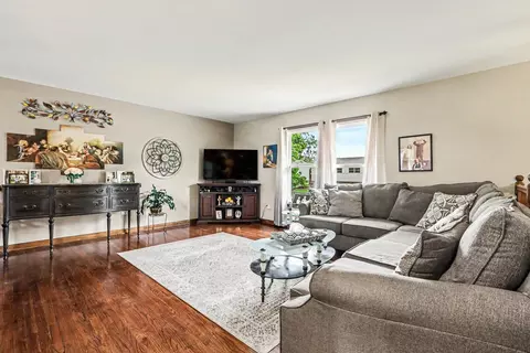 Other - 15218 Rob Roy Dr, Oak Forest, IL 60452 photo 2 of 8