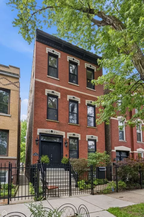 1933 W Potomac Ave, Chicago, IL 60622