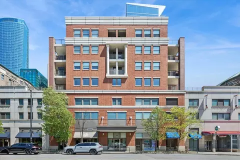 1133 S State St #604, Chicago, IL 60605