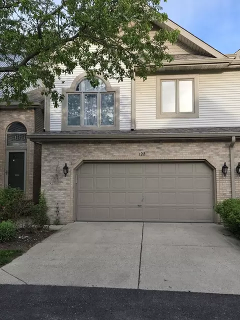 122 Schiller Pl, Itasca, IL 60143