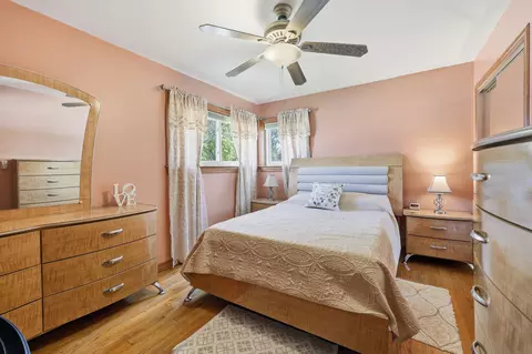 Bedroom - 329 E Myrick Ave, Addison, IL 60101 photo 3 of 6