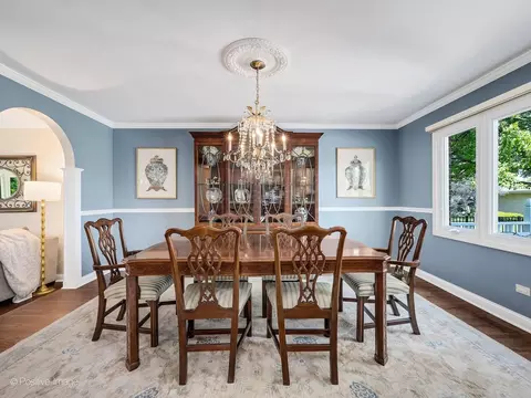 Dining - 6457 Rodgers Dr, Willowbrook, IL 60527 photo 2 of 3