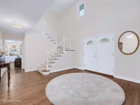 Entry Way - 6457 Rodgers Dr, Willowbrook, IL 60527 photo 2 of 2