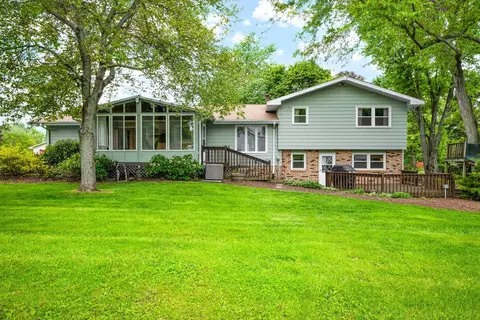 Exterior - 9616 Morel Dr, Bloomington, IL 61705 photo 4 of 6