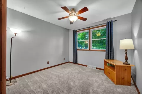 Bedroom - 9616 Morel Dr, Bloomington, IL 61705 photo 3 of 4