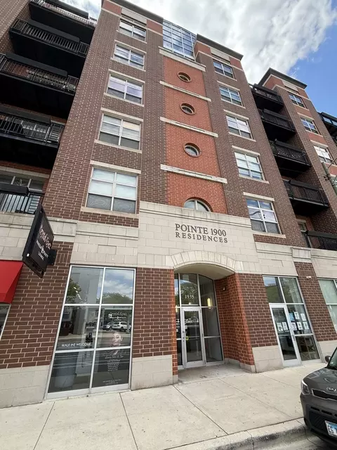 1935 S Archer Ave #213, Chicago, IL 60616