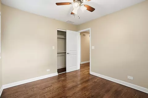 Bedroom - 8718 Cranbrook Ln, Bridgeview, IL 60455 photo 5 of 5
