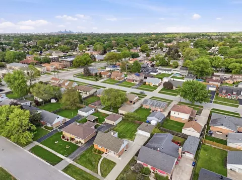 View/Area - 8718 Cranbrook Ln, Bridgeview, IL 60455 photo 7 of 7