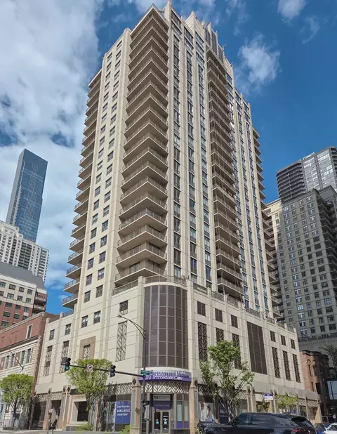 635 N Dearborn St #701, Chicago, IL 60654