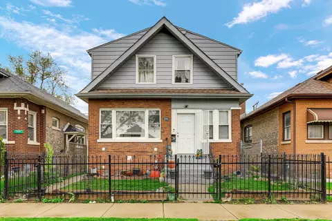 4951 W Concord Pl, Chicago, IL 60639
