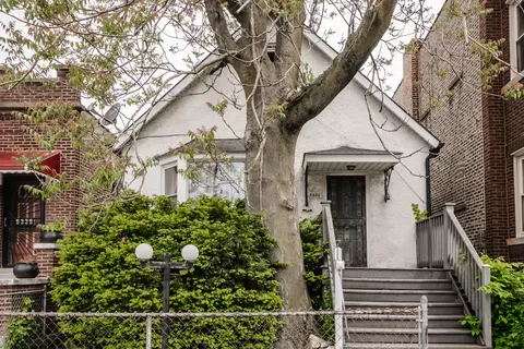 5326 W Van Buren Ave, Chicago, IL 60644