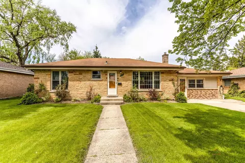 2632 Sarah St, Franklin Park, IL 60131