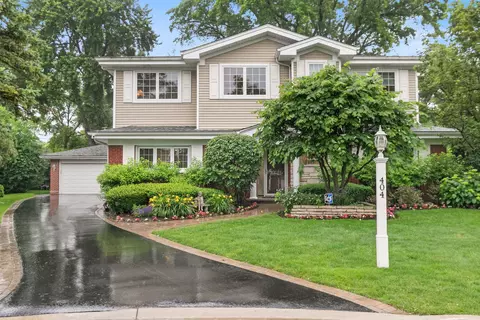 404 Sunset Dr, Wilmette, IL 60091