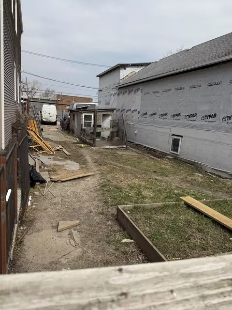 4138 W Maypole Ave, Chicago, IL 60624