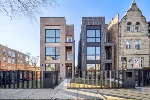 4208 S Calumet Ave #201, Chicago, IL 60653