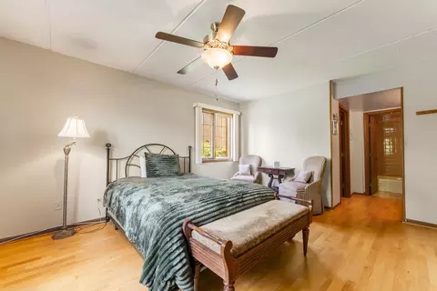 Bedroom - 245 Windsor Ln #B, Willowbrook, IL 60527 photo 2 of 4
