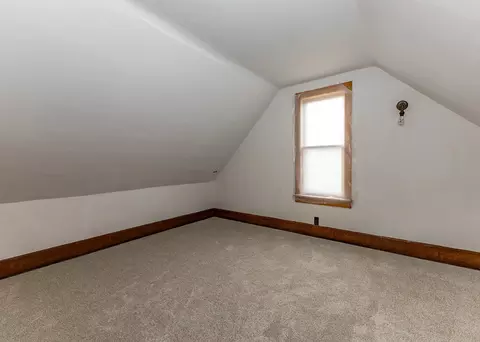 Bedroom - 1007 16th Ave, Fulton, IL 61252 photo 5 of 6