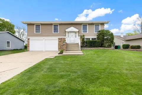 324 Byron Ave, Bloomingdale, IL 60108