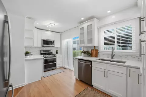 Kitchen - 710 Bayside Ct, Wheeling, IL 60090 photo 1 of 3