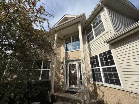 627 Mansfield Way, Oswego, IL 60543
