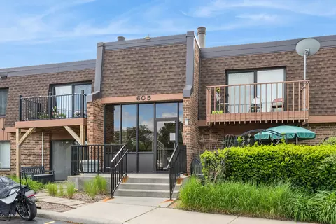 605 Limerick Ln #2C, Schaumburg, IL 60193