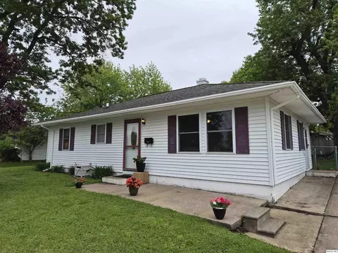 1800 N Granview, Quincy, IL 62301