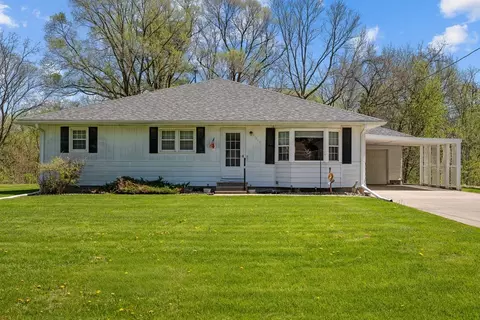 11213 22nd St, Milan, IL 61264