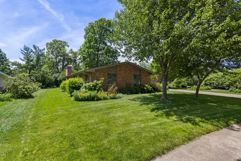 Exterior - 1705 Salem Rd, Champaign, IL 61821 photo 3 of 8