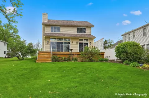 35166 N Lake Shore Rd, Ingleside, IL 60041