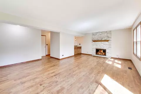Living - 4122 Crimson Dr, Hoffman Estates, IL 60192 photo 5 of 6