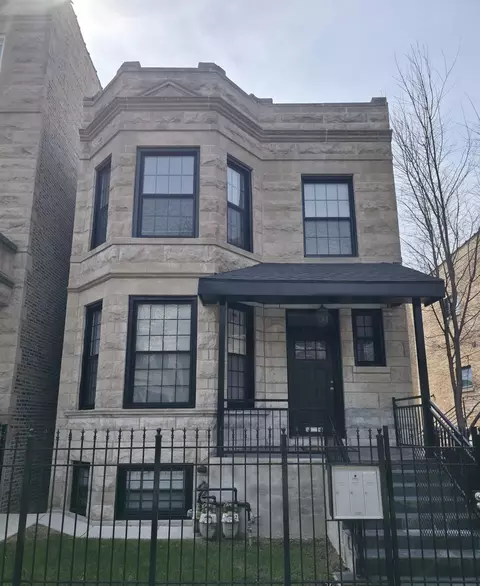 3251 W Evergreen Ave, Chicago, IL 60651