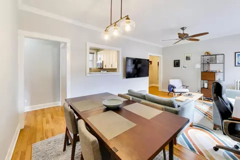 Dining - 536 W Cornelia Ave #3N, Chicago, IL 60657 photo 2 of 2