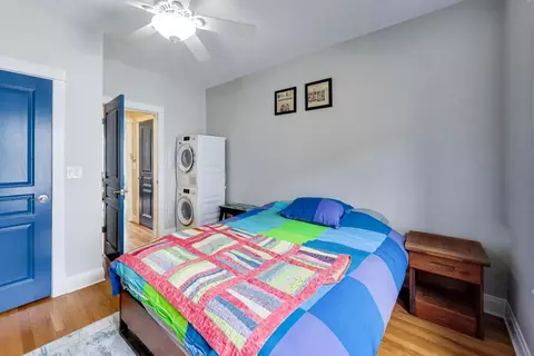 Bedroom - 536 W Cornelia Ave #3N, Chicago, IL 60657 photo 4 of 5