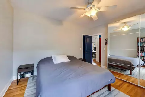 Bedroom - 536 W Cornelia Ave #3N, Chicago, IL 60657 photo 3 of 5