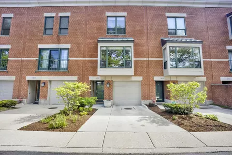 1451 W Harrison St W #1, Chicago, IL 60607