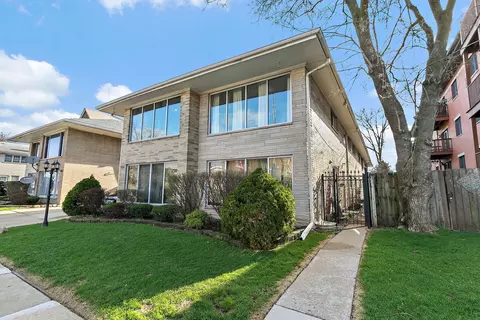 1111 N Harlem Ave #2A, Oak Park, IL 60302