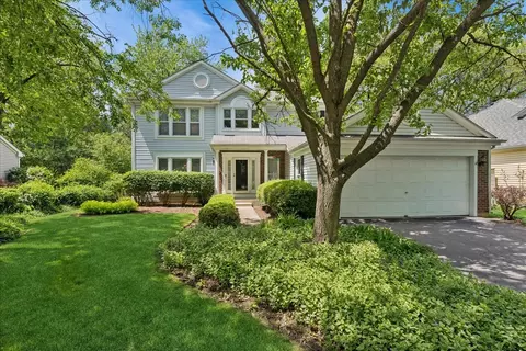 72 Julie Ln, Vernon Hills, IL 60061