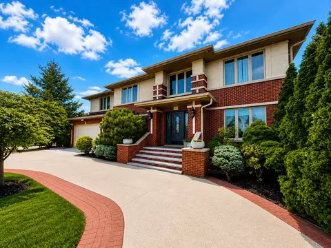 4935 N Canfield Ave, Norridge, IL 60706