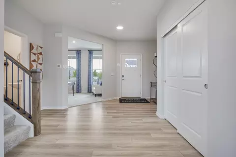 Entry Way - 84 Hedgerow Dr, Elgin, IL 60124 photo 1 of 2