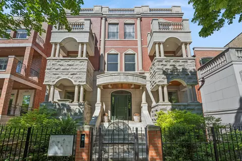 1432 N Cleveland Ave #2S, Chicago, IL 60610