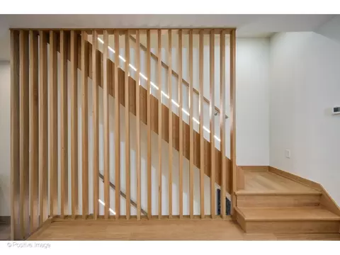 1307 N Sutton Pl, Chicago, IL 60610 photo 11