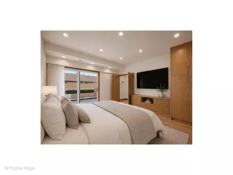 1307 N Sutton Pl, Chicago, IL 60610 photo 22