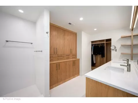 1307 N Sutton Pl, Chicago, IL 60610 photo 25