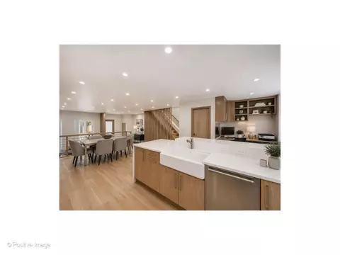 1307 N Sutton Pl, Chicago, IL 60610 photo 18
