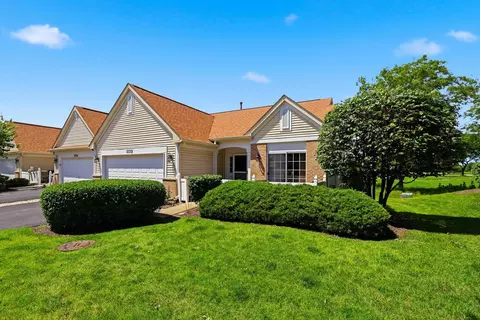 Exterior - 21312 W Douglas Ln, Plainfield, IL 60544 photo 3 of 7