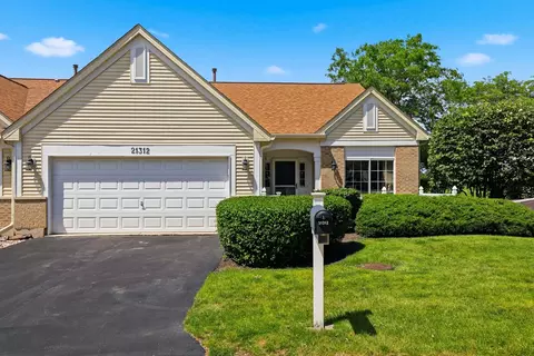 21312 W Douglas Ln, Plainfield, IL 60544